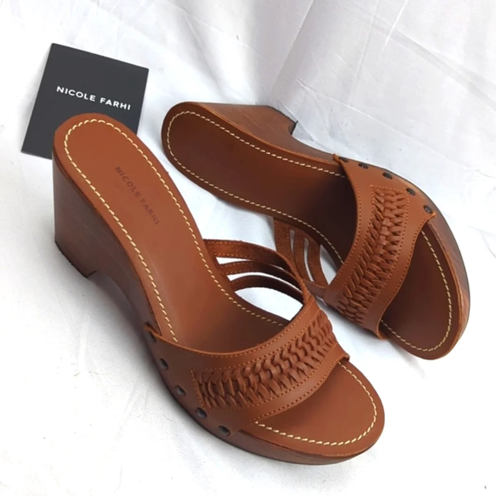 FINAL SALE 🆕🌿NICOLE FARHI SANDALS🌿 - Picture 5 of 16